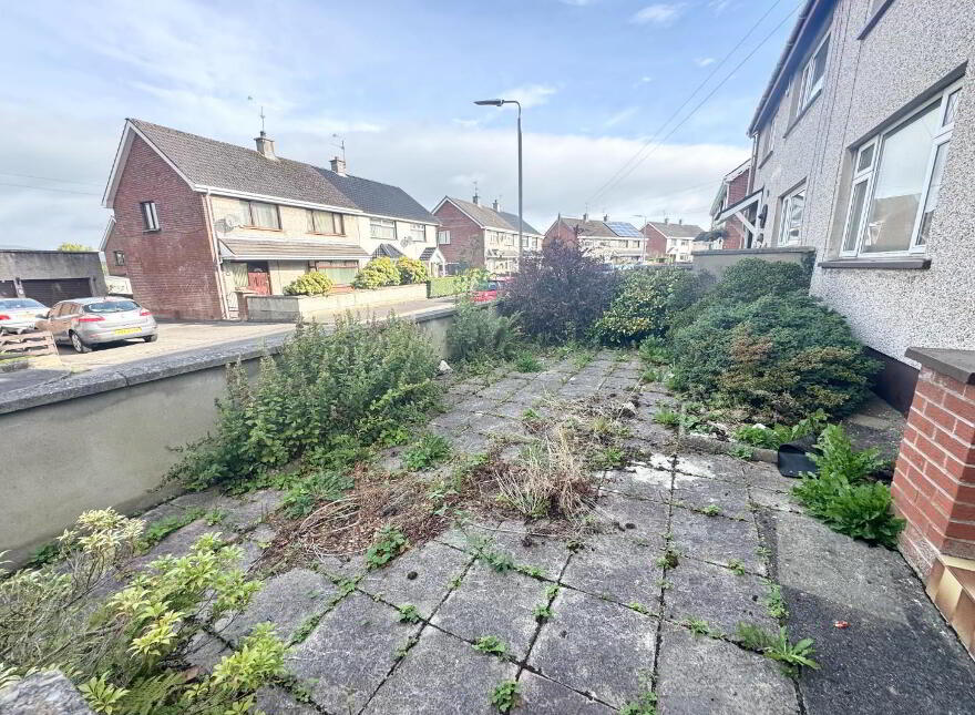 8 Aghamore Park, Strathfoyle, Derry, BT47 6XF