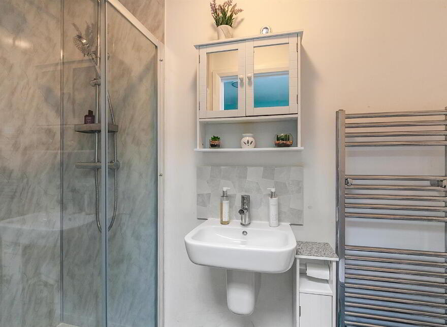 47 Cavehill Road, Belfast, BT15 5BH