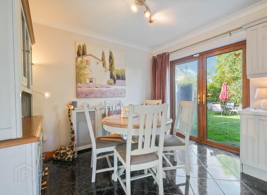 11 Churchfields, Shrule, H91NT9W