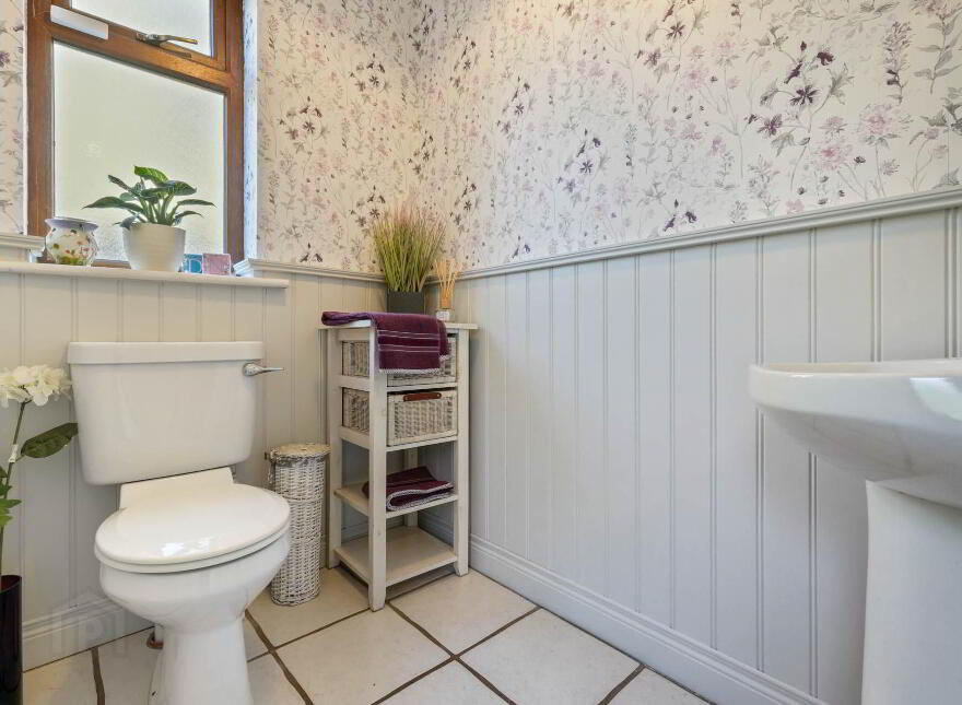11 Churchfields, Shrule, H91NT9W