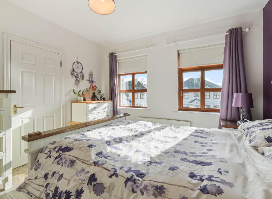 11 Churchfields, Shrule, H91NT9W