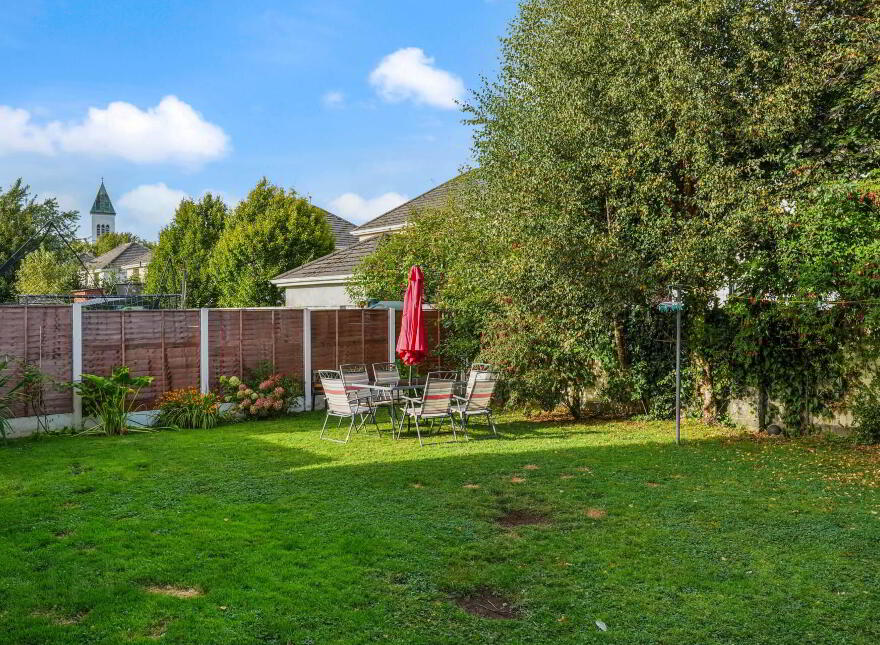 11 Churchfields, Shrule, H91NT9W
