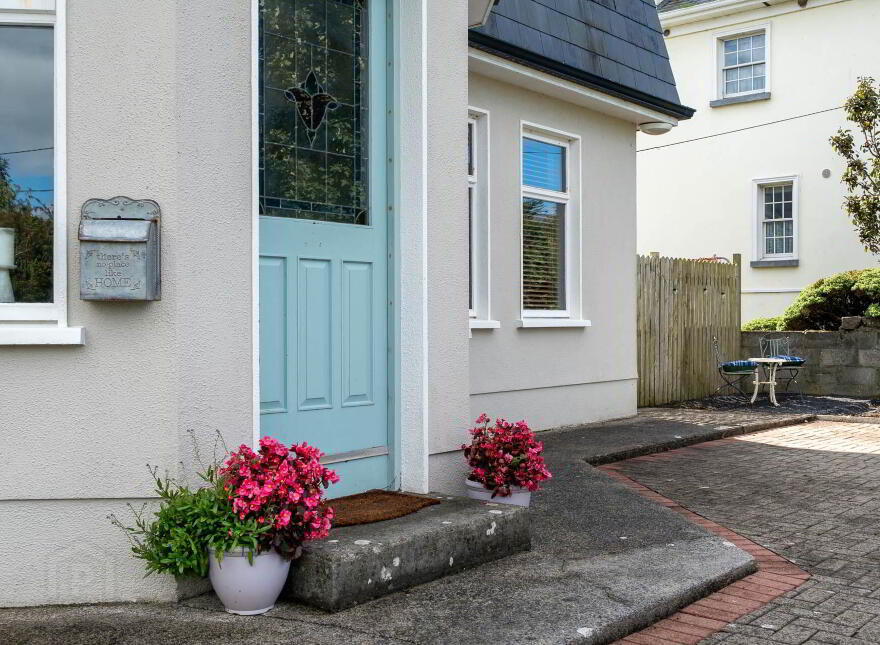 Renville, Treanlaur, Oranmore, Galway, H91WK0E