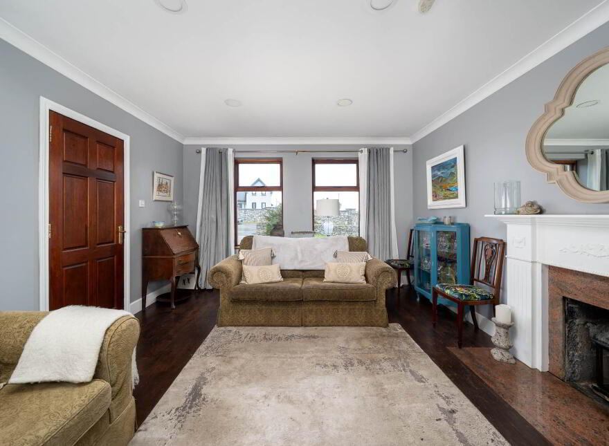 Renville, Treanlaur, Oranmore, Galway, H91WK0E