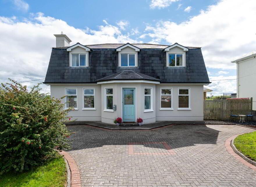 Renville, Treanlaur, Oranmore, Galway, H91WK0E