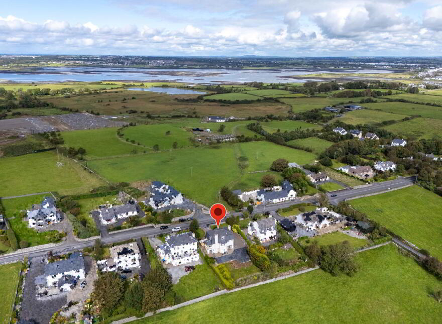 Renville, Treanlaur, Oranmore, Galway, H91WK0E
