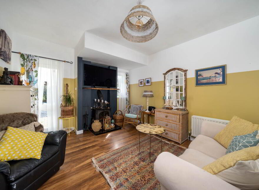 Renville, Treanlaur, Oranmore, Galway, H91WK0E
