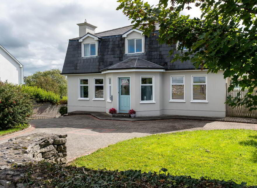 Renville, Treanlaur, Oranmore, Galway, H91WK0E