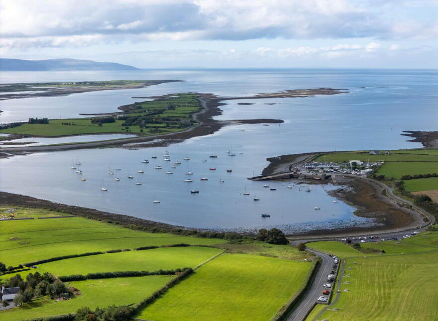 Renville, Treanlaur, Oranmore, Galway, H91WK0E