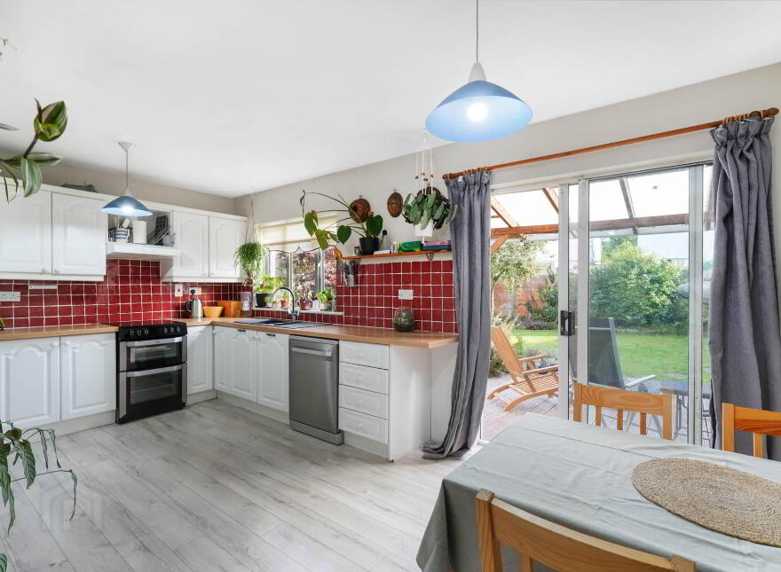 6 Tara Glen Road, Navan, C15P6H9