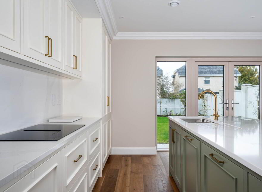 6 Cúirt Vesey, Oranmore, H913H79