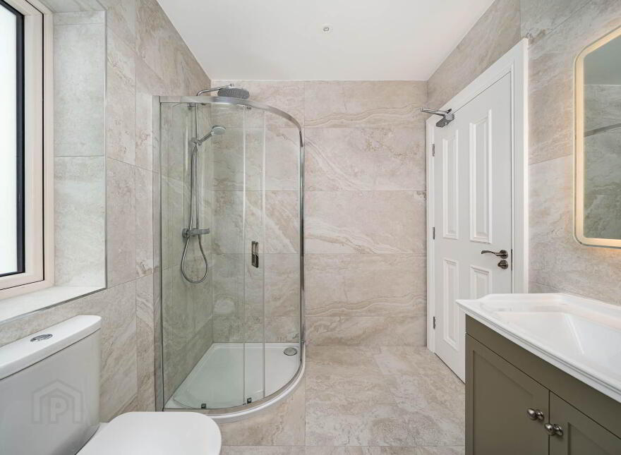 6 Cúirt Vesey, Oranmore, H913H79