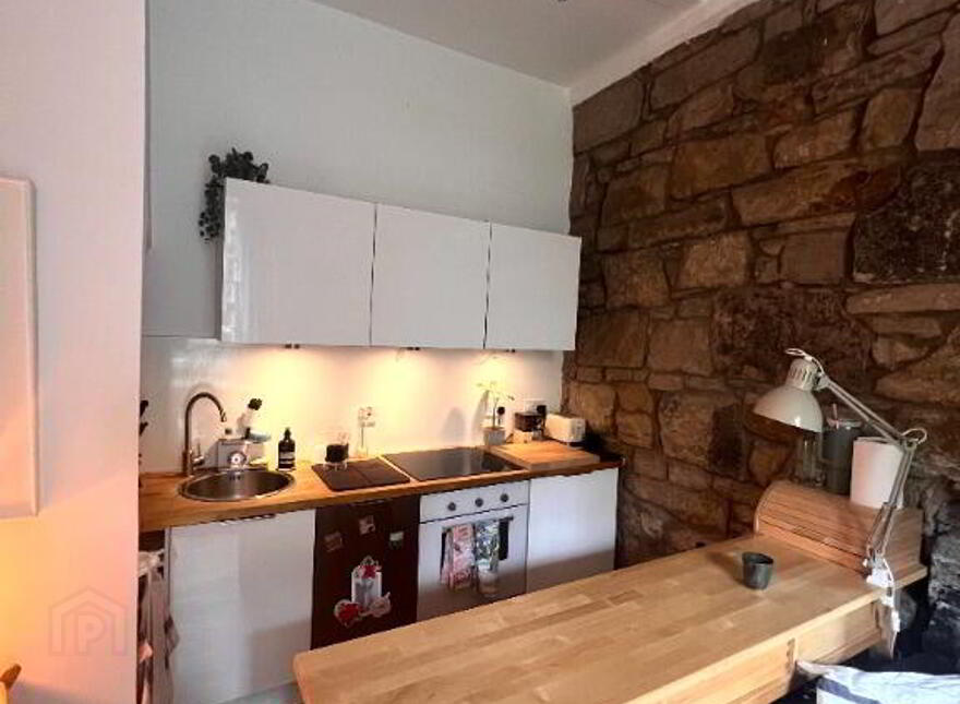 16 Edinburgh, Edinburgh, EH3 5AJ