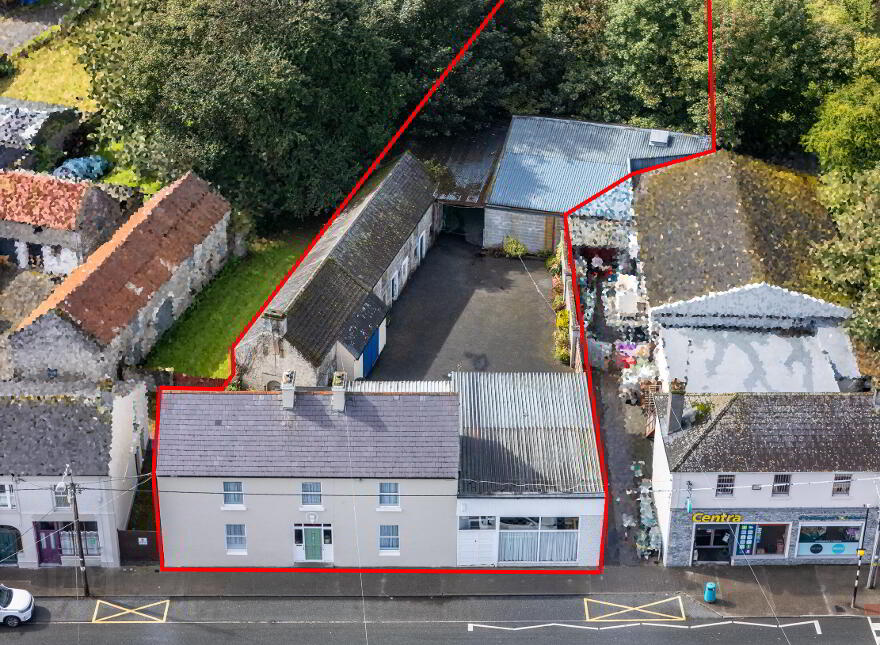 Main Street, Ferbane, R42DK49