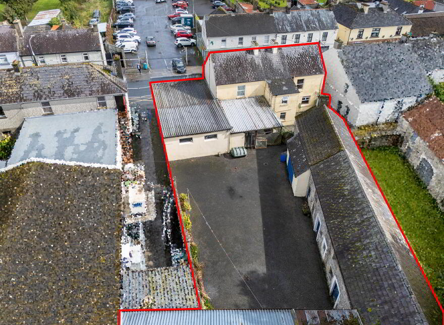 Main Street, Ferbane, R42DK49