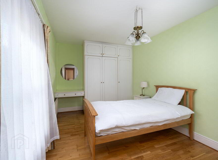 Main Street, Ferbane, R42DK49