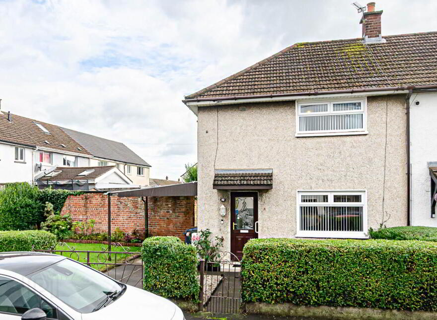 92 Clonduff Drive, Belfast, BT6 9NT