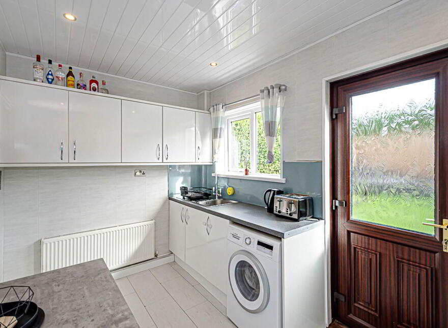 92 Clonduff Drive, Belfast, BT6 9NT
