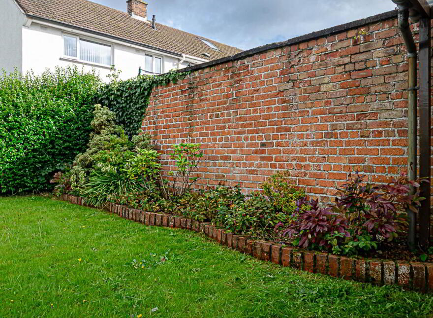92 Clonduff Drive, Belfast, BT6 9NT