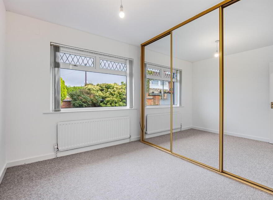 18 Ferndene Road, Dundonald, Belfast, BT16 2EW