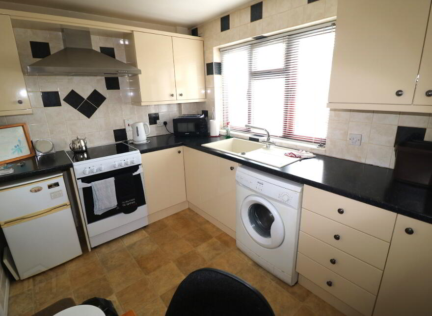 26c Glenshesk Drive, Ballymena, BT43 7AT