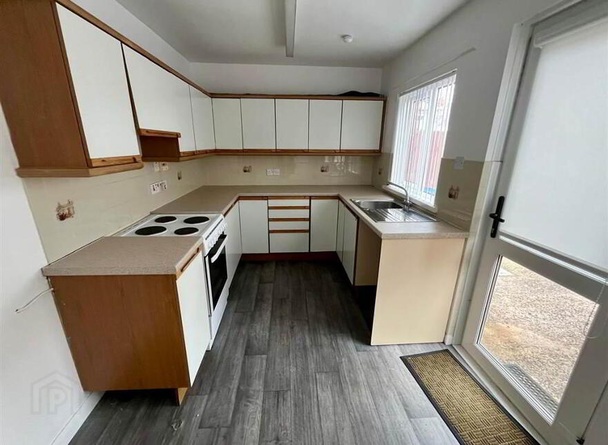 Ilse Court, Larne, BT40 3NT