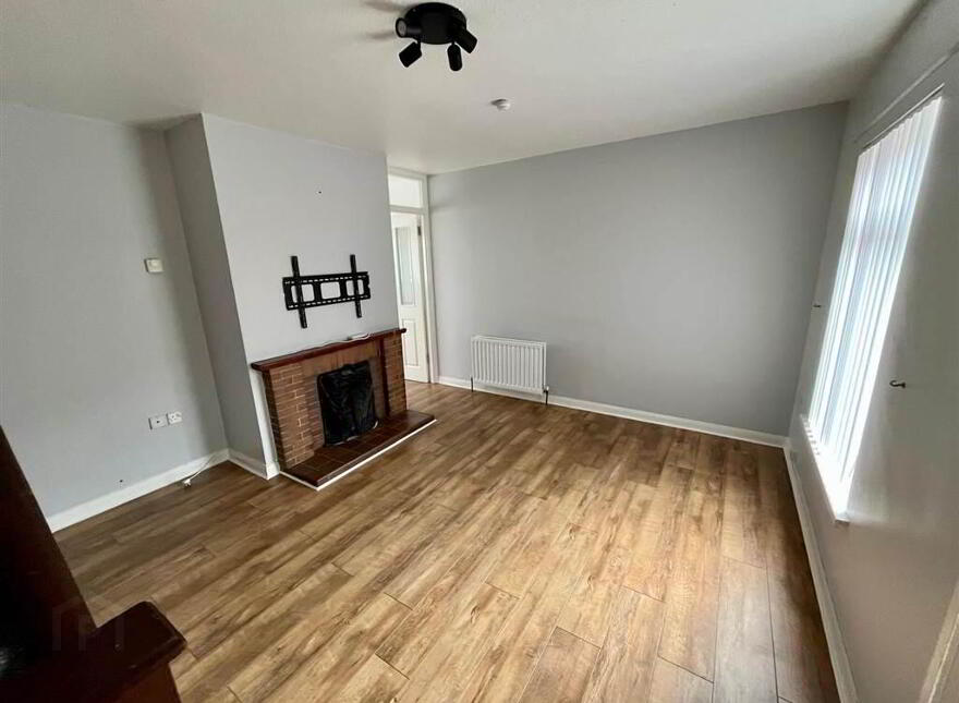 Ilse Court, Larne, BT40 3NT
