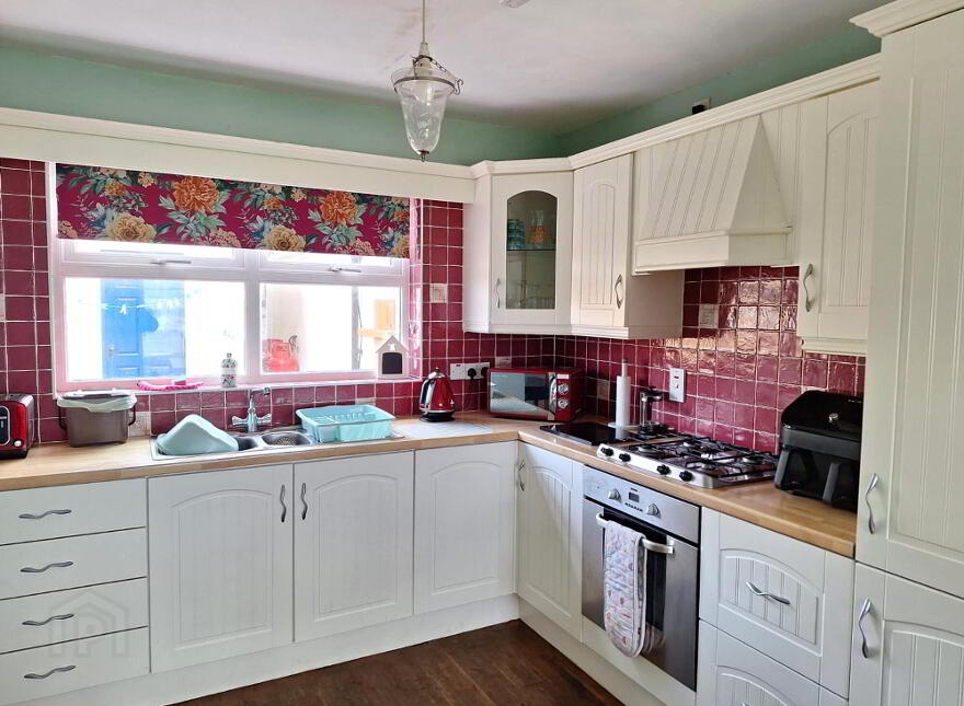Arkell Cottage, 2 Church Bay, Rathlin Island, Ballycastle, BT54 6SA