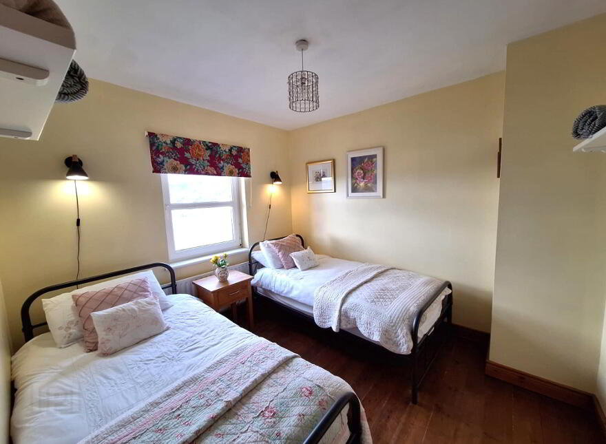 Arkell Cottage, 2 Church Bay, Rathlin Island, Ballycastle, BT54 6SA