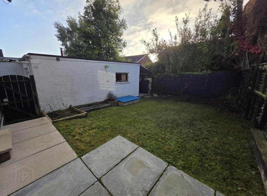 10 Woodford Park, Armagh, BT60 2BB