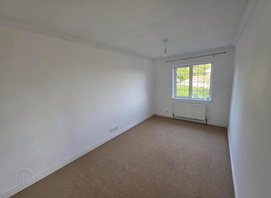 10 Woodford Park, Armagh, BT60 2BB