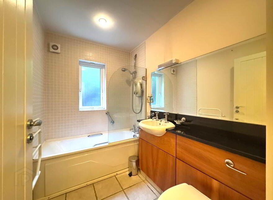 Galtee Mór Lodge, Kilcoran Cottages, Cahir, County Tipperary, E21XN72