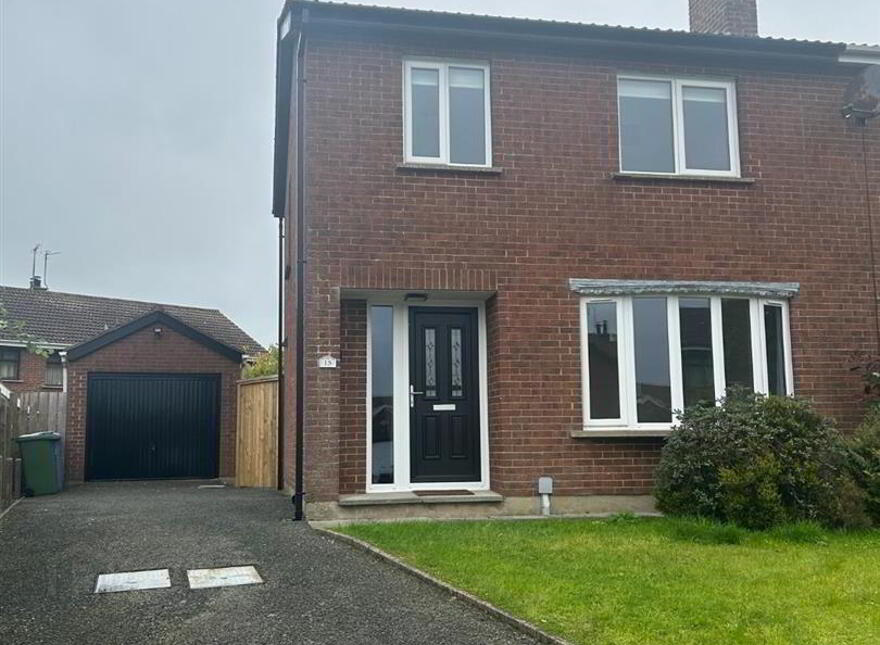 15 Ashvale Drive, Royal Hillsborough, BT26 6DN photo