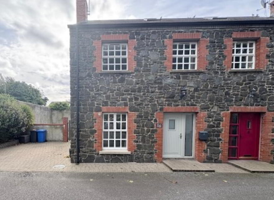 16 Somerset Mews, Coleraine, BT51 3LX photo