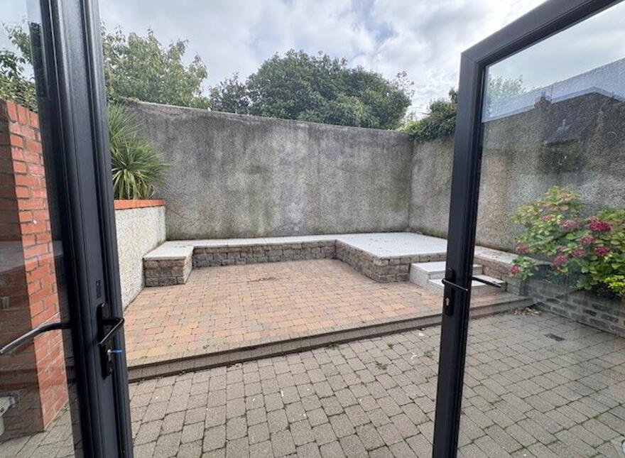 16 Somerset Mews, Coleraine, BT51 3LX