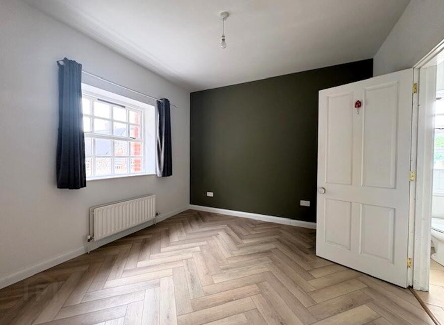 16 Somerset Mews, Coleraine, BT51 3LX
