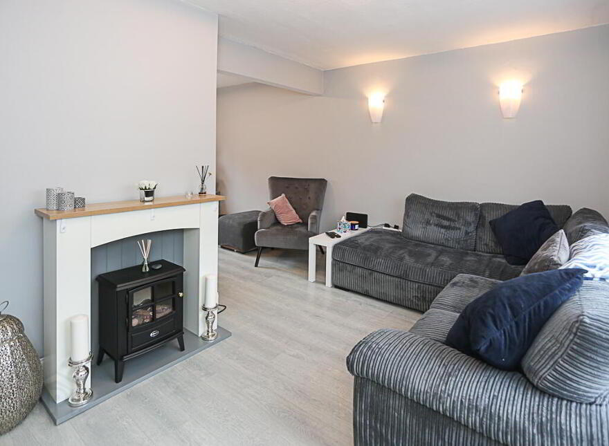 13 Knocknagoney Avenue, Belfast, BT4 2PY