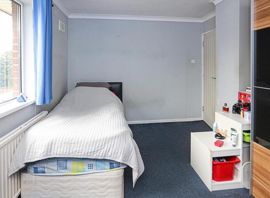 13 Knocknagoney Avenue, Belfast, BT4 2PY