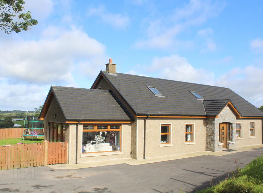 4 Shinn Forth Road, Shinn, Newry, BT34 1PD