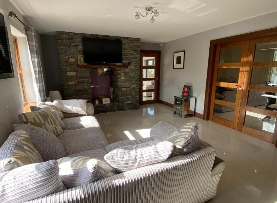 4 Shinn Forth Road, Shinn, Newry, BT34 1PD