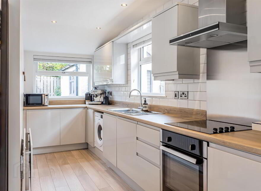 29 Summerhill Park, Belfast, BT5 7HE
