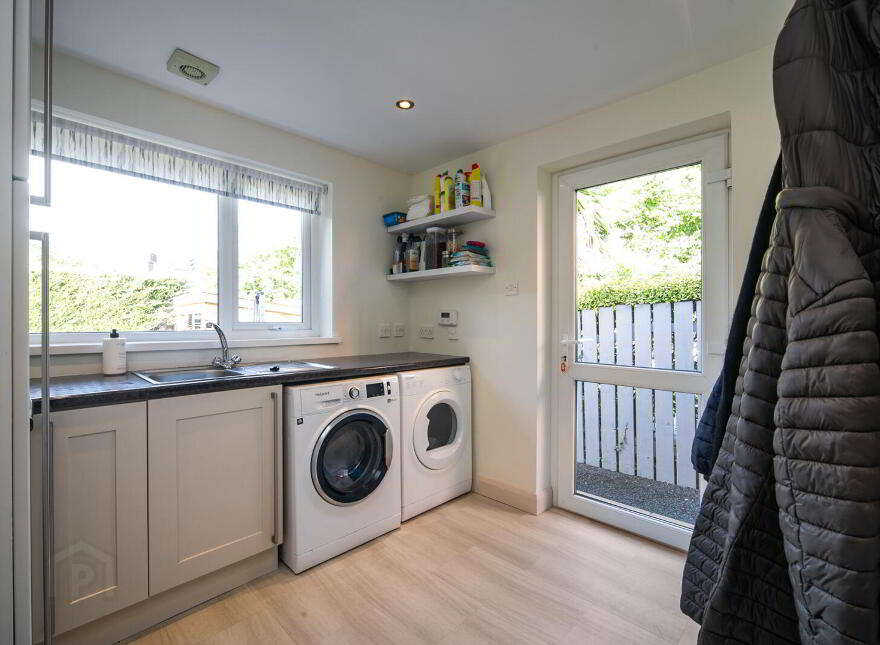 13 Cairnburn Avenue, Belfast, BT4 2HT