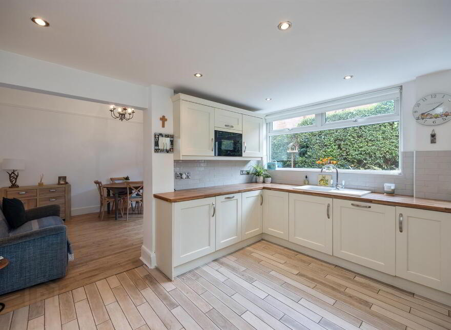 3 Ardara Avenue, Dundonald, Belfast, BT16 2BZ