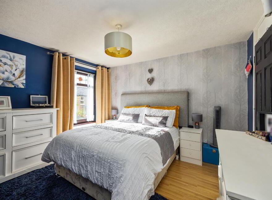 17 Mountforde Drive, Belfast, BT5 4GL