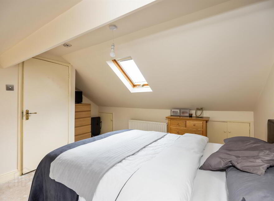 17 Mountforde Drive, Belfast, BT5 4GL