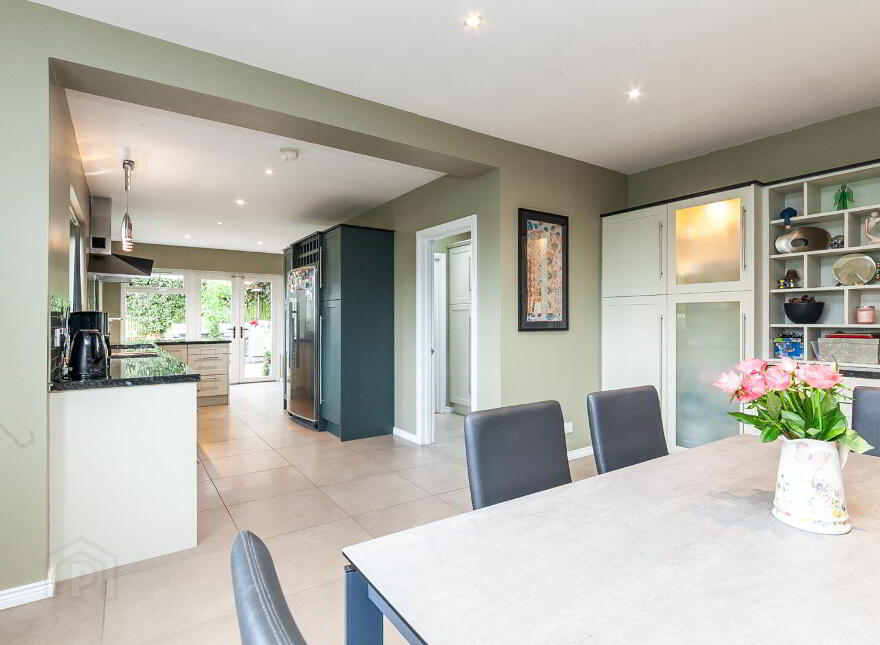 32 Old Cavehill Road, Belfast, BT15 5GT