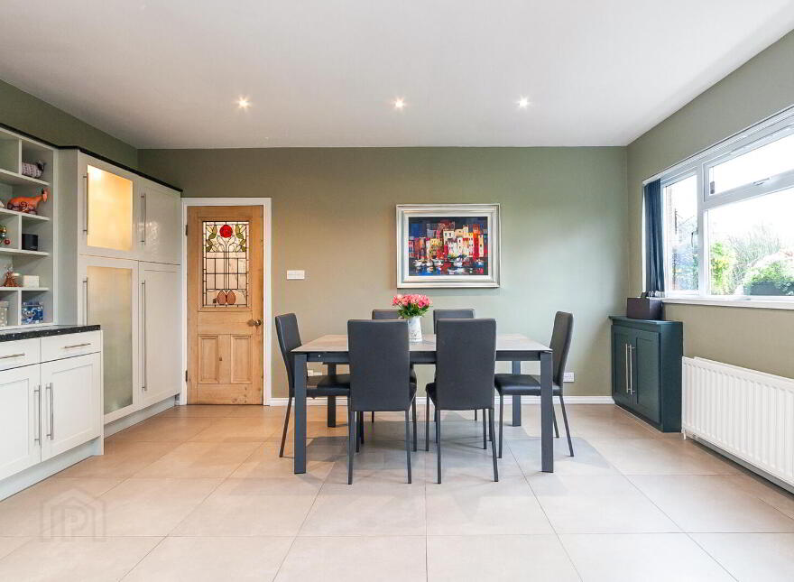 32 Old Cavehill Road, Belfast, BT15 5GT