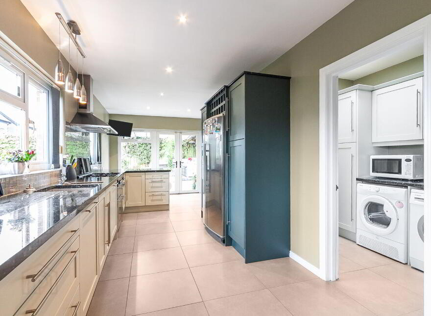 32 Old Cavehill Road, Belfast, BT15 5GT