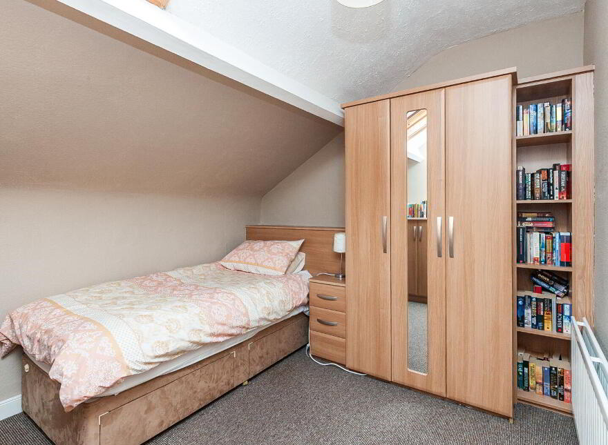 32 Old Cavehill Road, Belfast, BT15 5GT