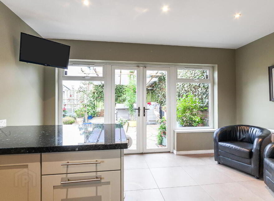 32 Old Cavehill Road, Belfast, BT15 5GT